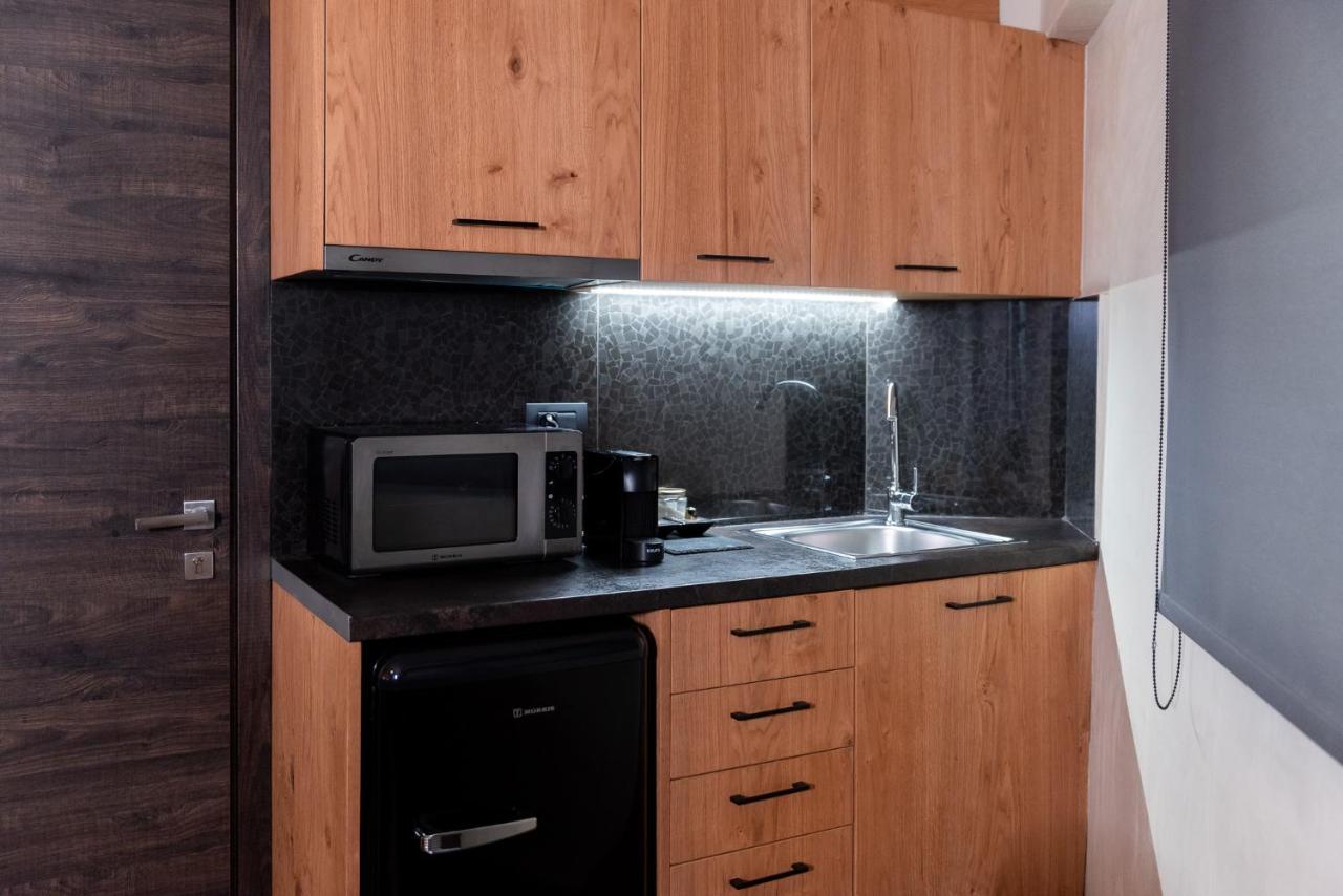 Theros By Agora Luxury Apartments In The Heart Of Heraklion Extérieur photo