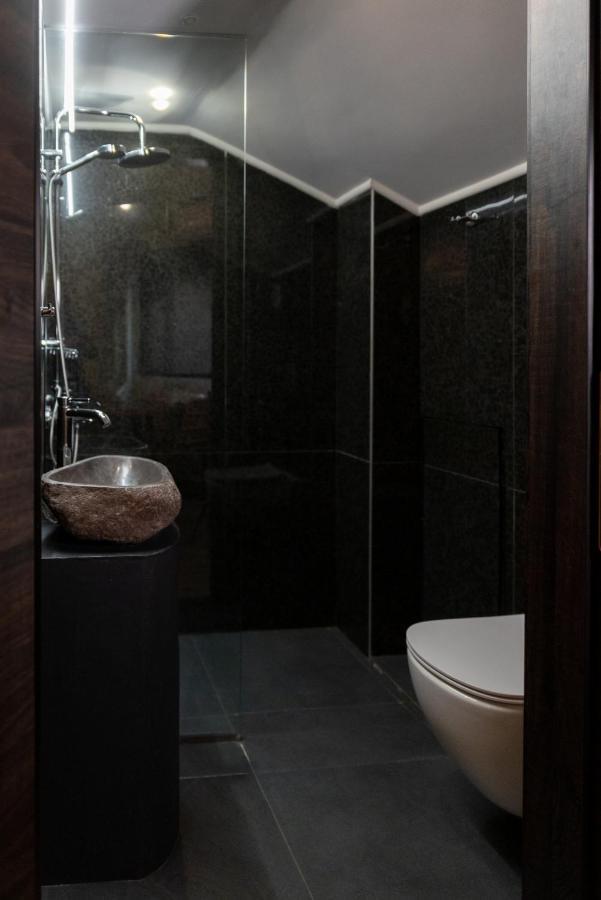 Theros By Agora Luxury Apartments In The Heart Of Heraklion Extérieur photo