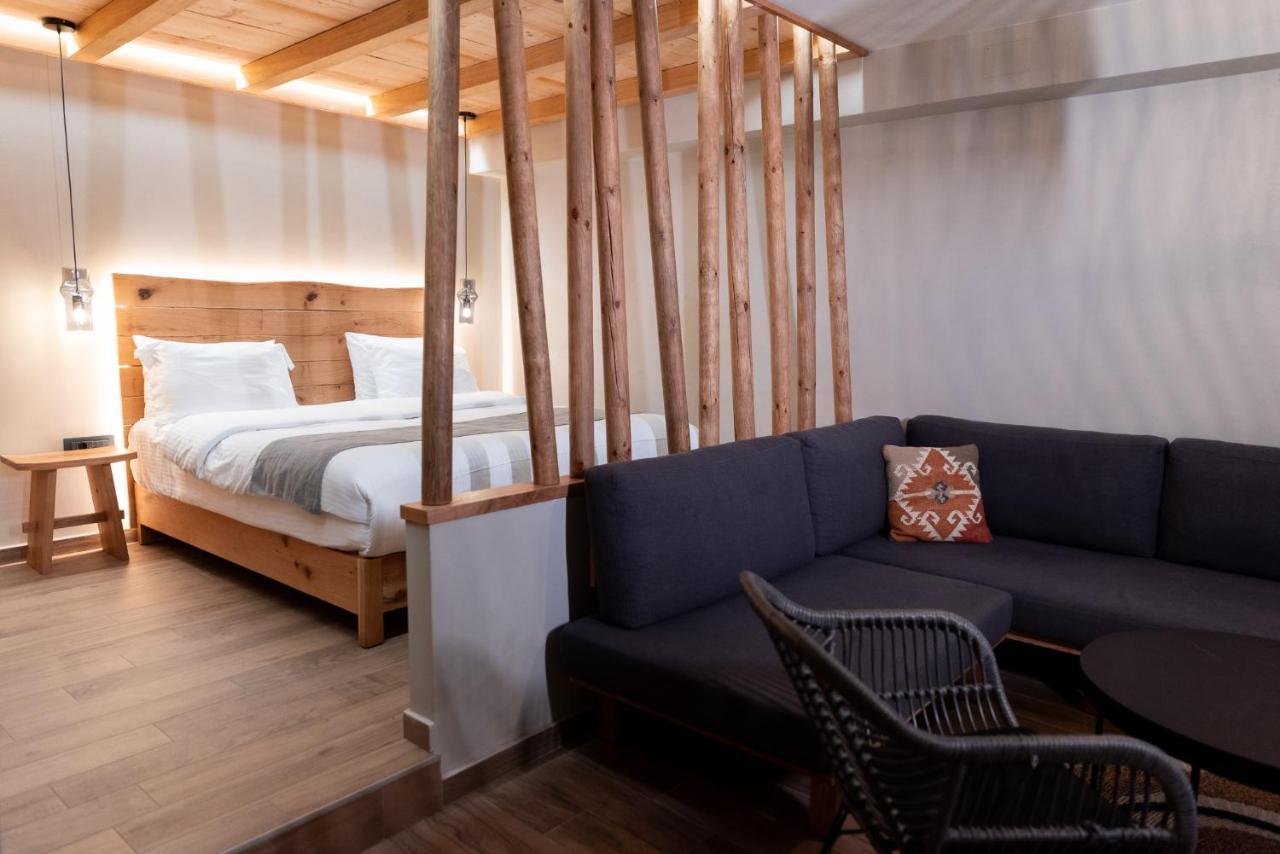 Theros By Agora Luxury Apartments In The Heart Of Heraklion Extérieur photo