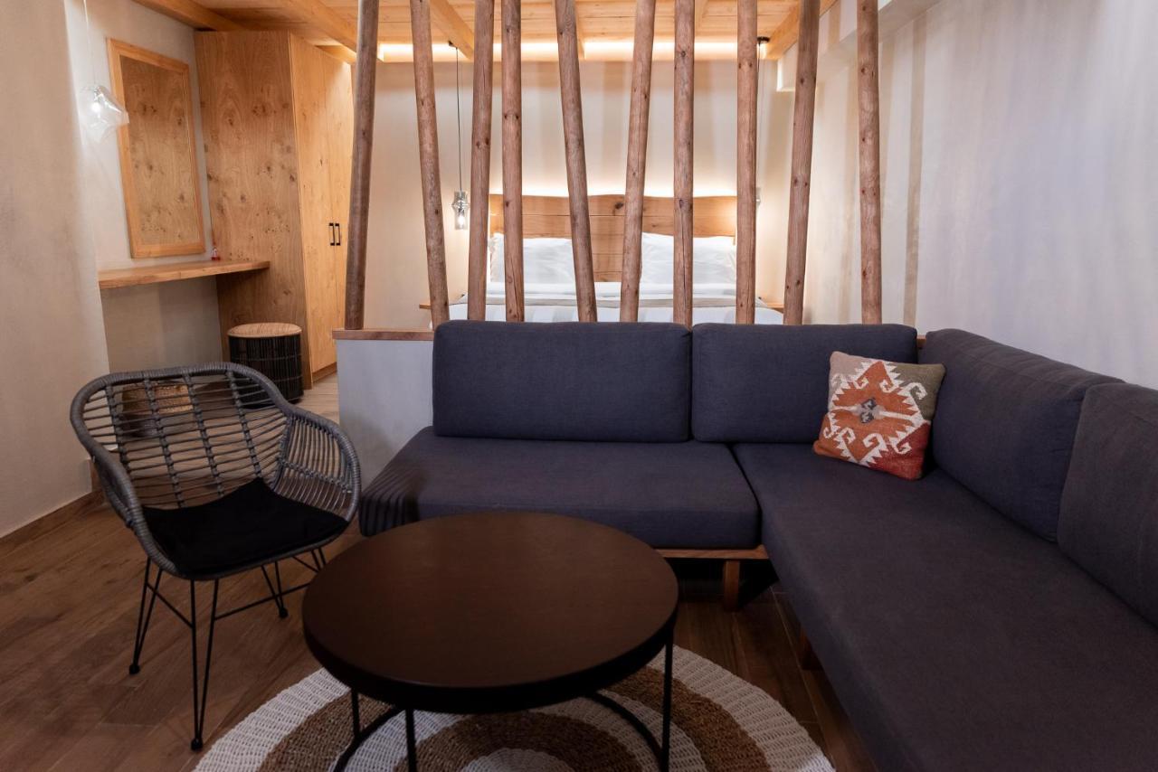 Theros By Agora Luxury Apartments In The Heart Of Heraklion Extérieur photo